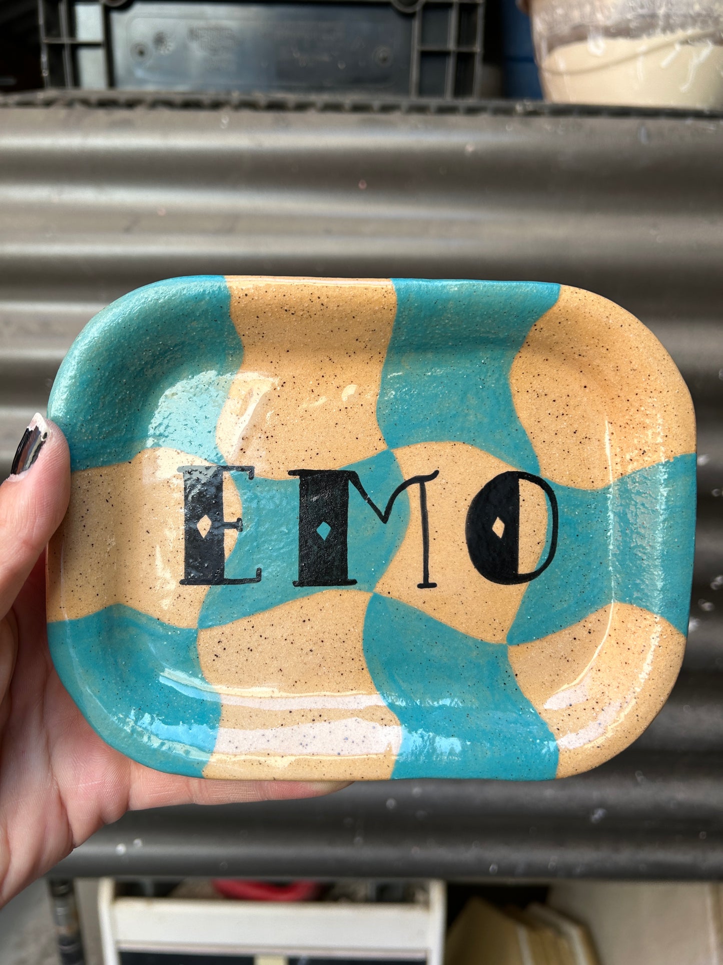 Emo Rolling Tray
