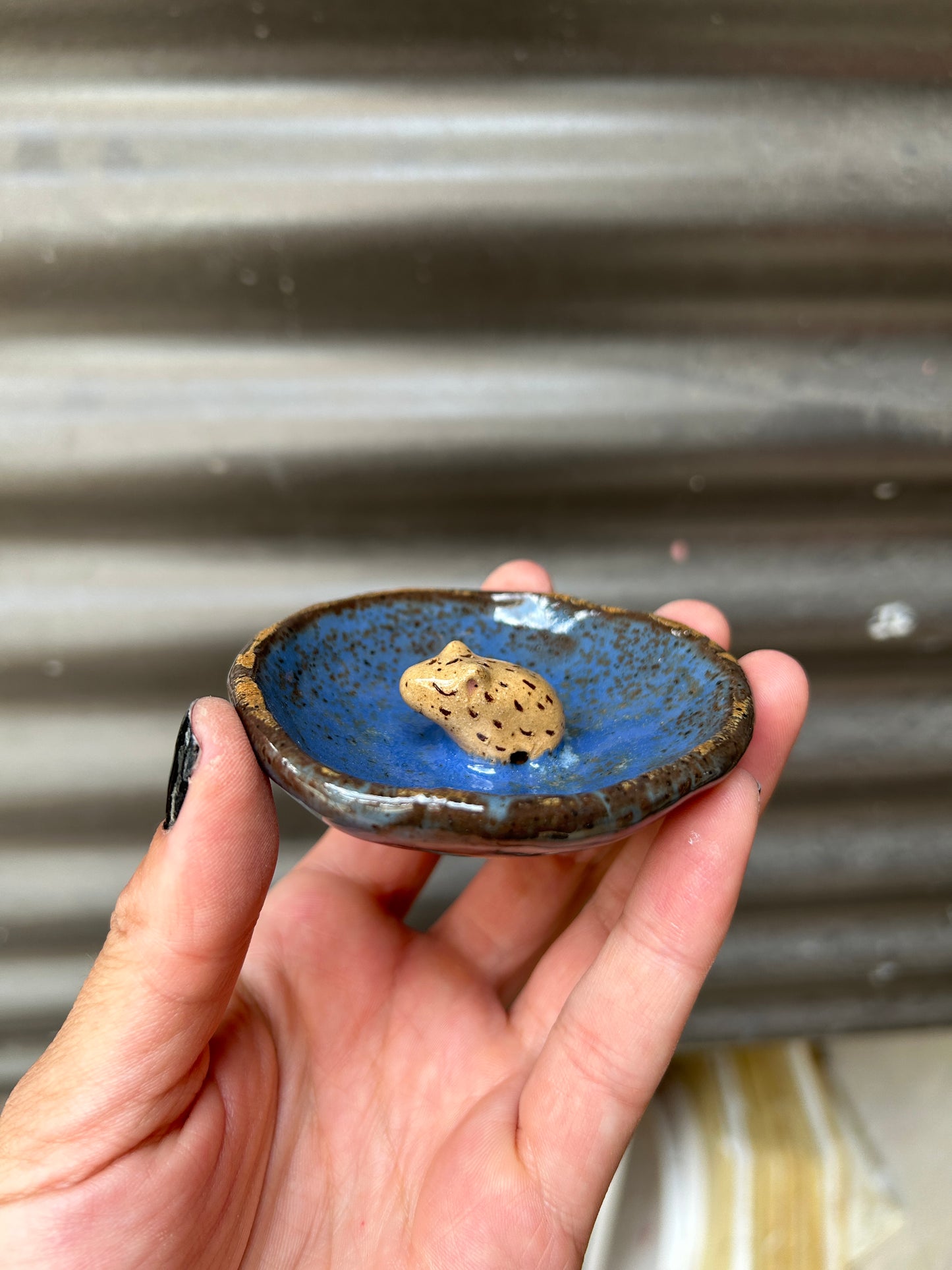 Capybara Ring Dish